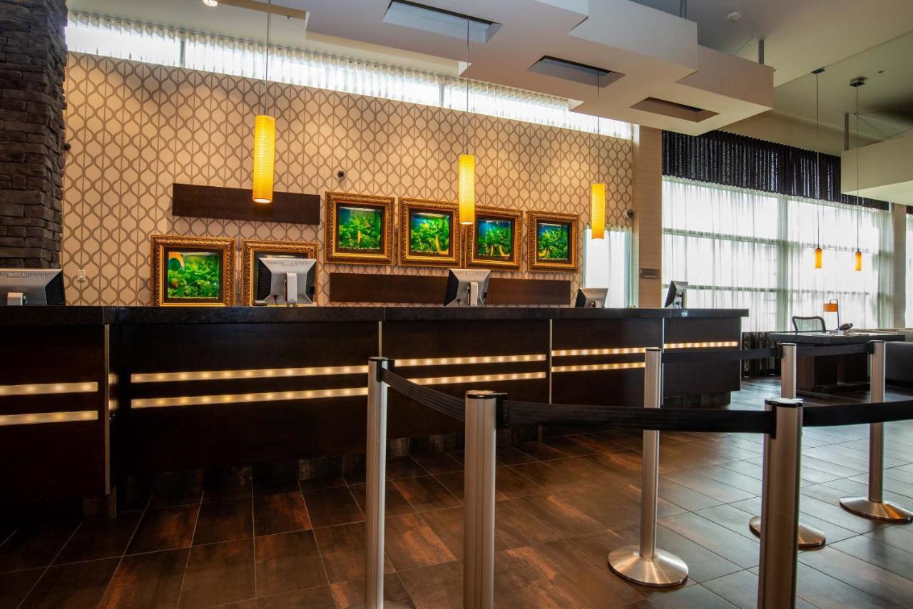 Hotel Sandman Signature Vancouver Airport Hotel&resort