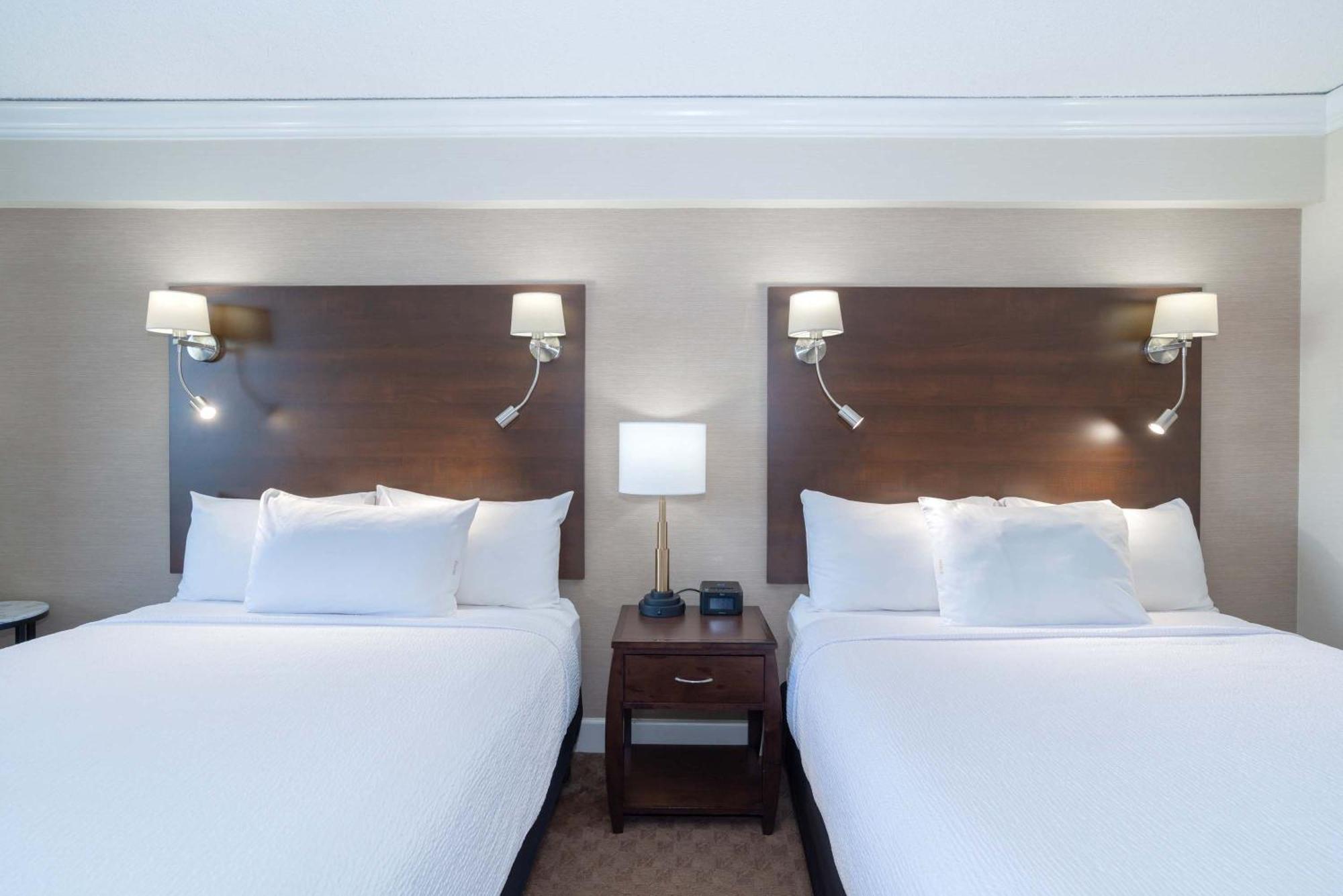 Hotel Sandman Signature Vancouver Airport Hotel&resort