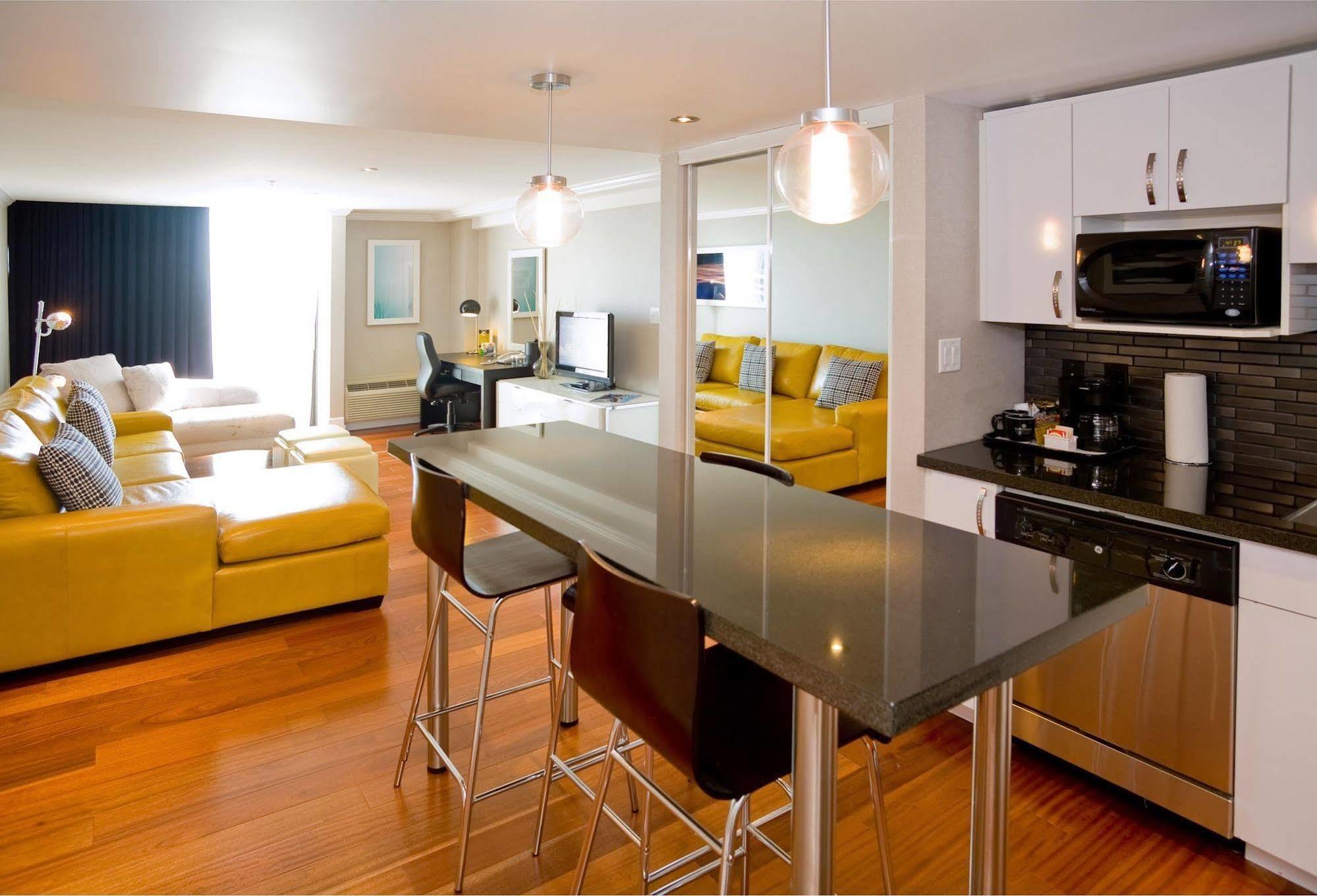 Sandman Signature Vancouver Airport Hotel&resort 4* Richmond