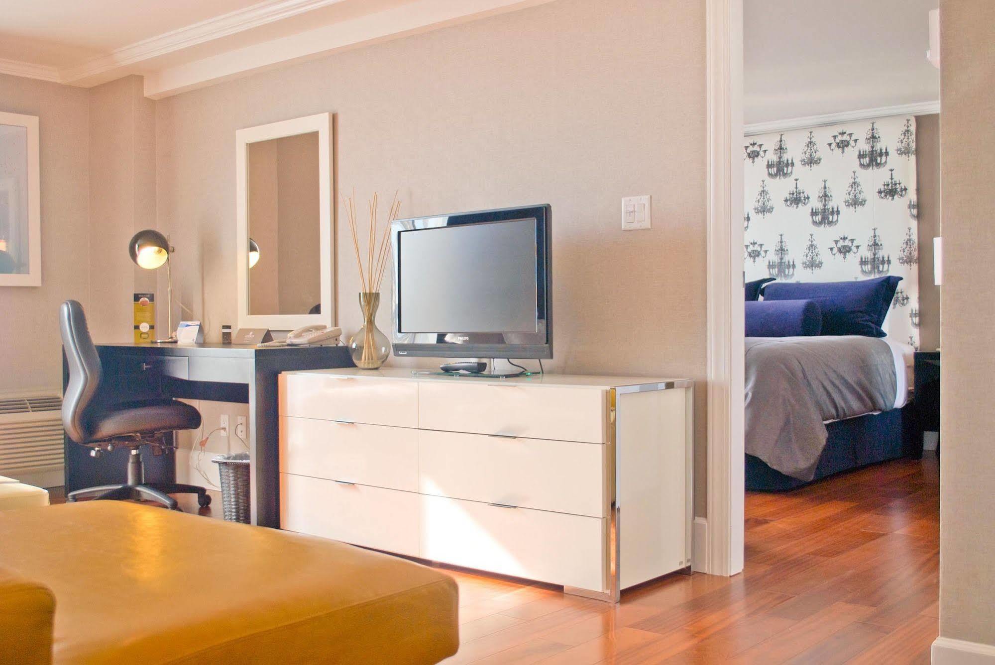 Sandman Signature Vancouver Airport Hotel&resort